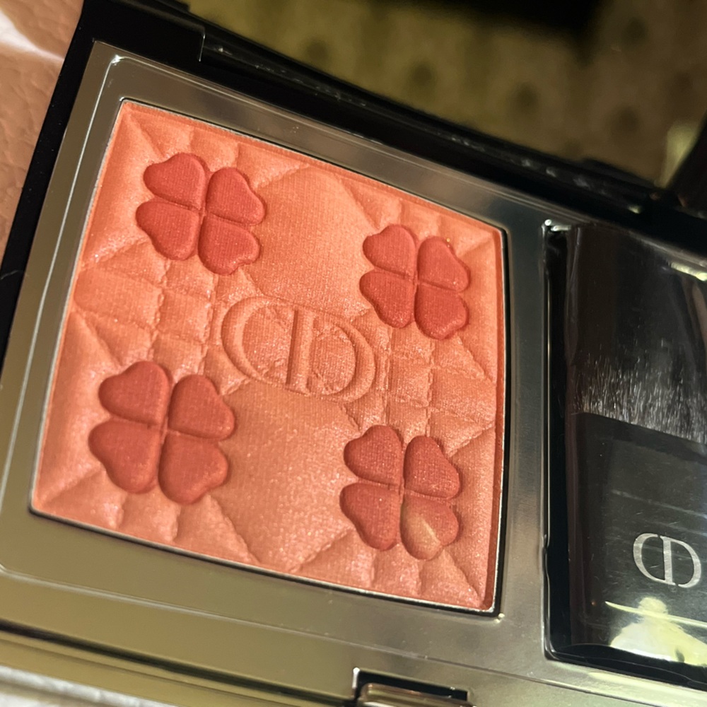 Dior charmed coral blush